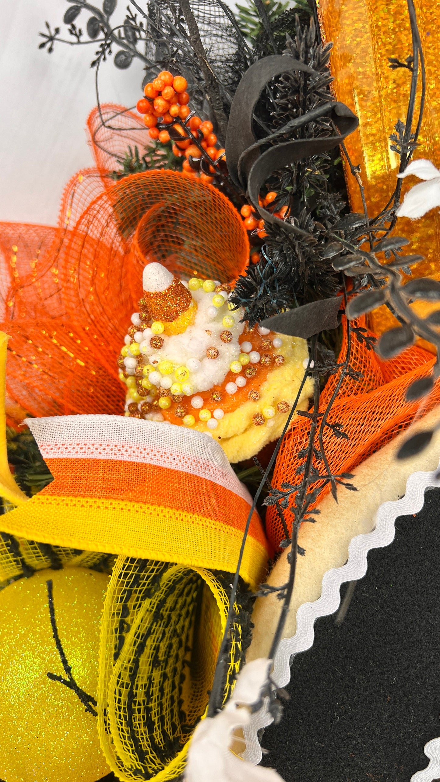 Halloween Pumpkin Wreath: Jack O' Lantern, Candy Corn Gem Accents