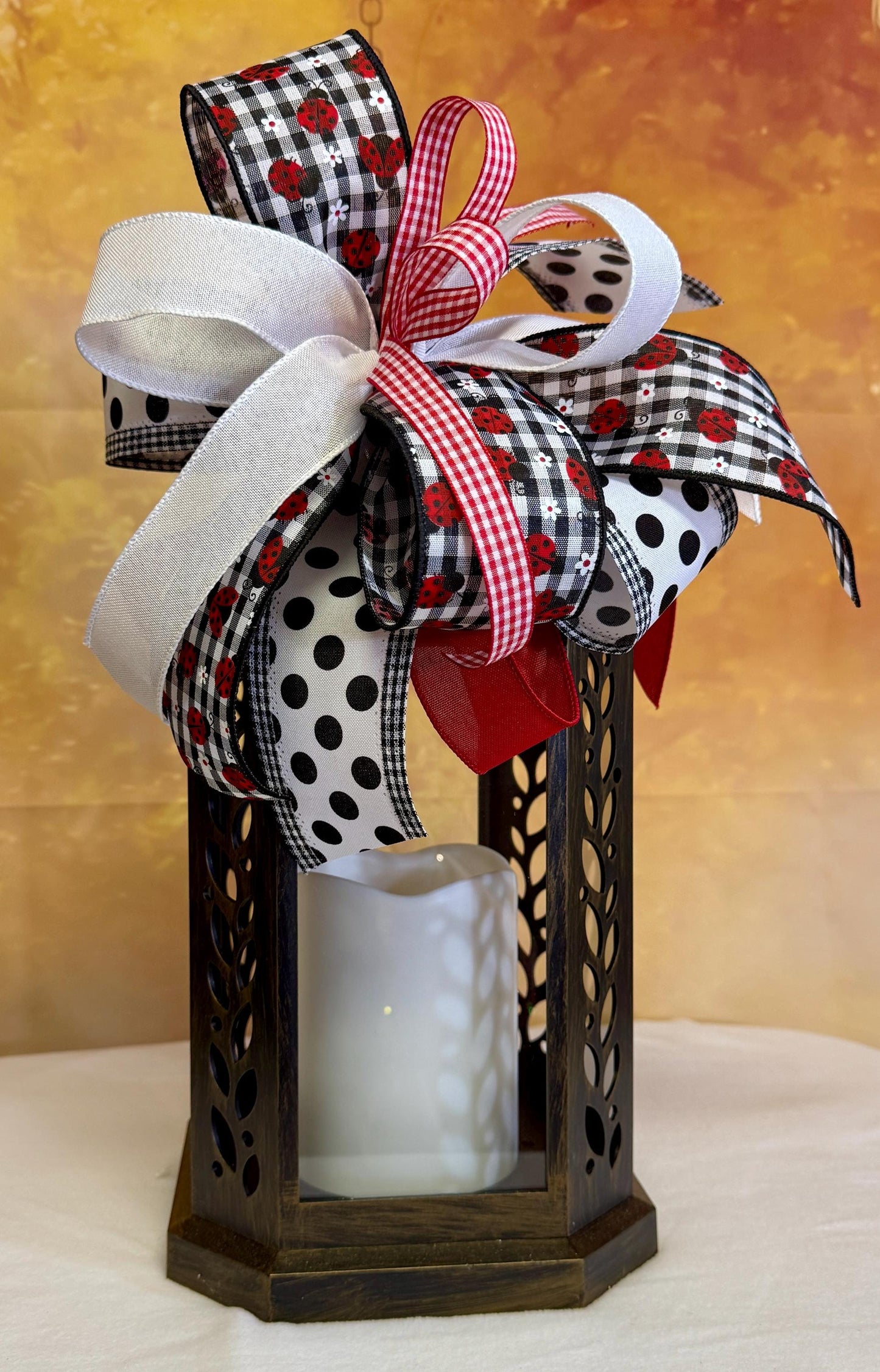 Ladybug Summer Bow: Red, Black & White Ribbon Decor