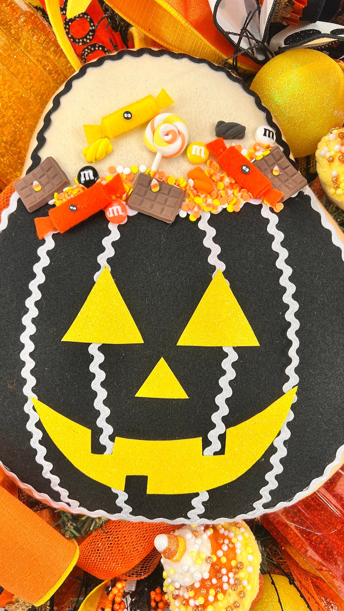 Halloween Pumpkin Wreath: Jack O' Lantern, Candy Corn Gem Accents