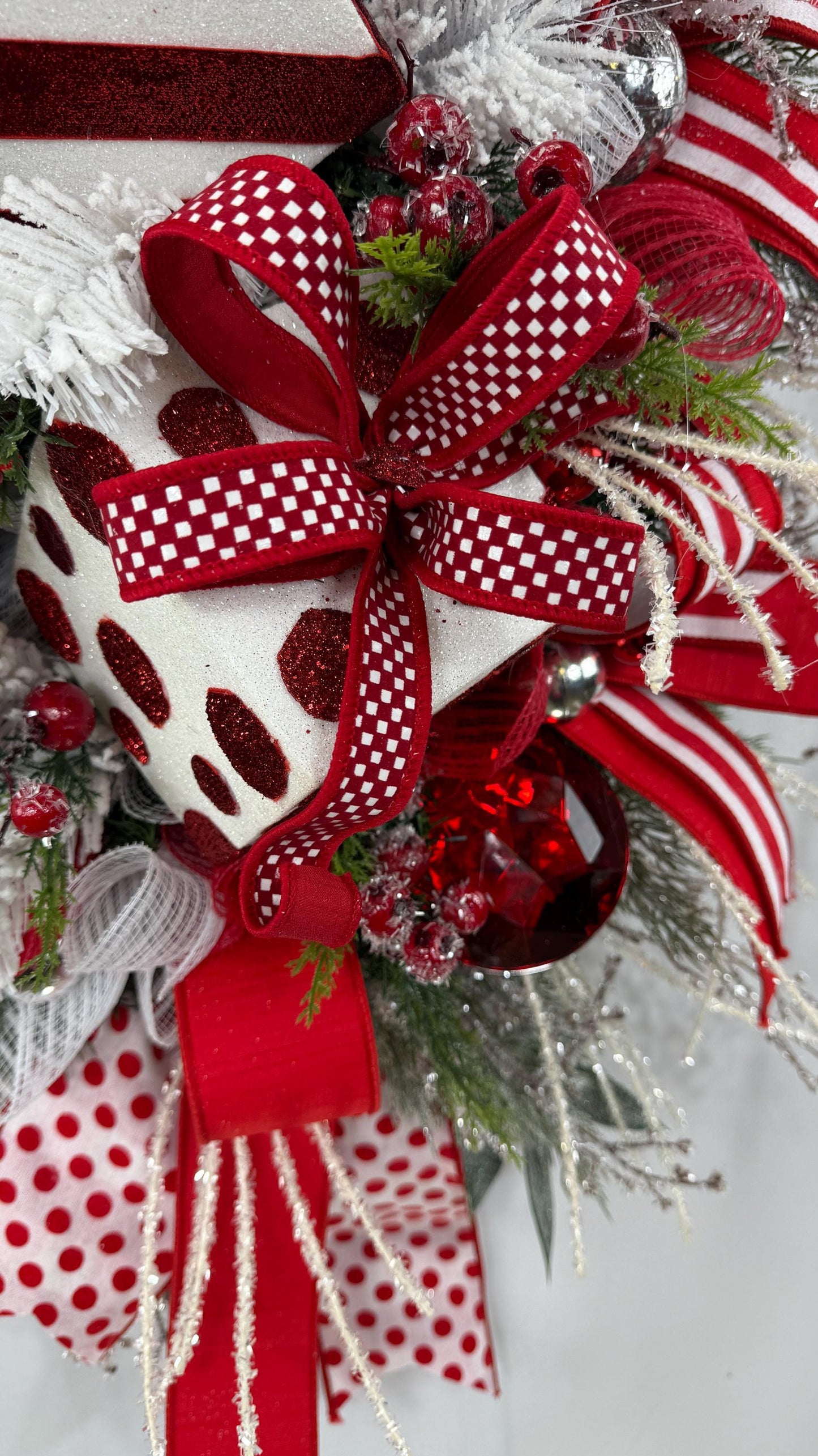 Red and White Christmas Wreath with Polka Dots, Gift Boxes, and Luxe Ribbon, Over the top Christmas Wreath, Winter Wreath, Jewel Wreath