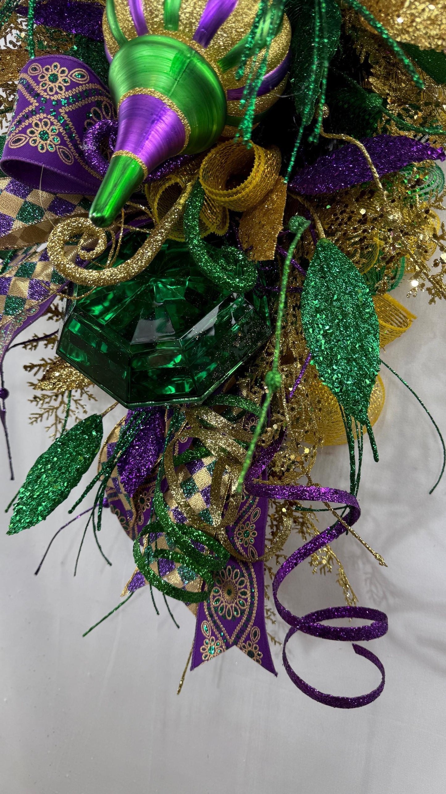 Mardi Gras Wreath Swag: Purple, Green, and Gold Fleur de Lis Decor