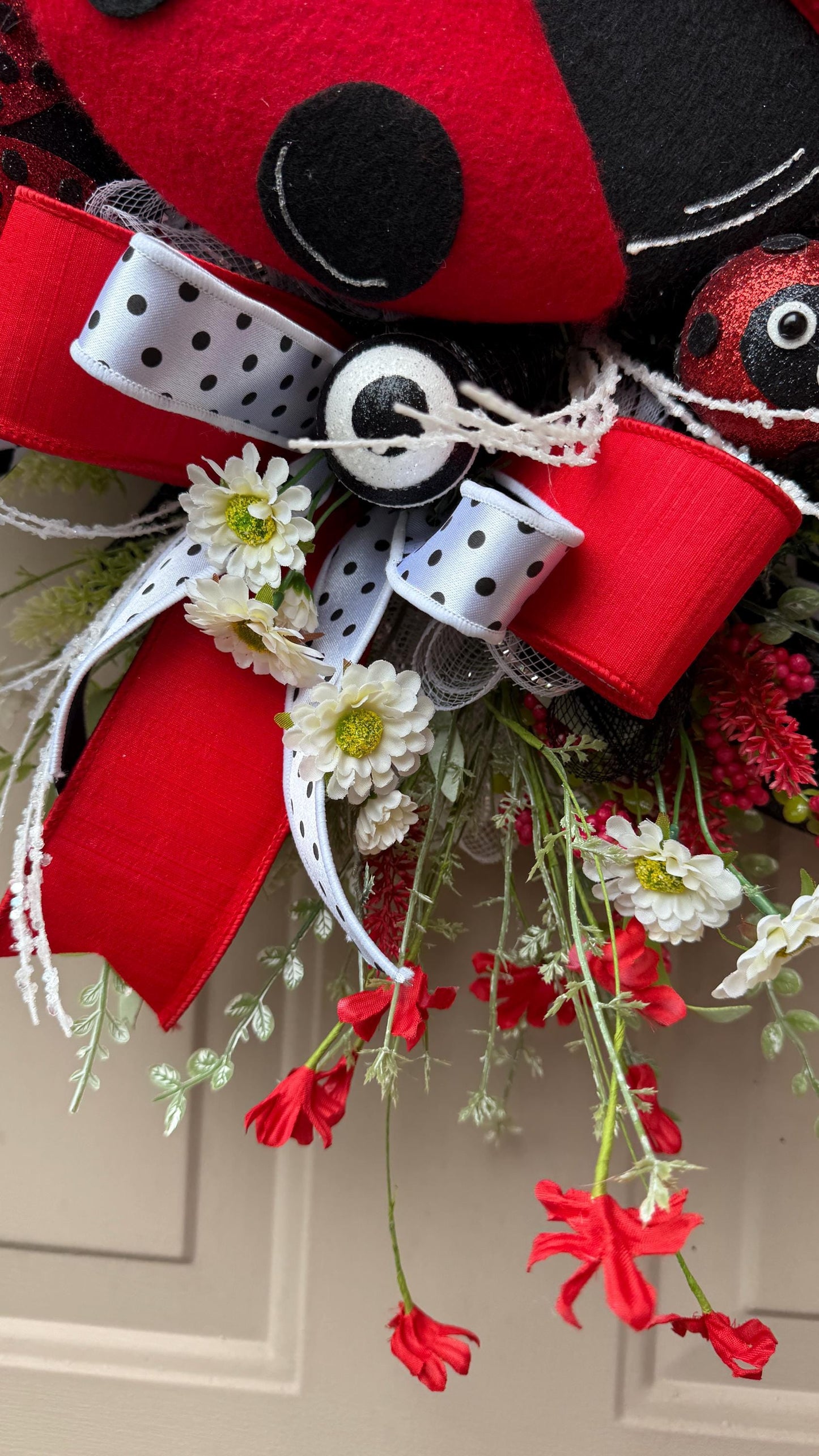 Ladybug Wreath: Red, Black & White Ribbons, Summer Door Decor