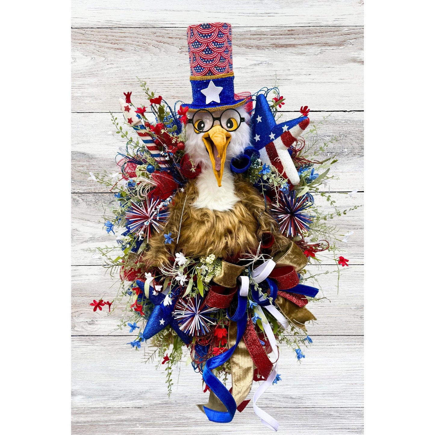 Patriotic Eagle Wreath: 4th of July Red, White, and Blue Decor