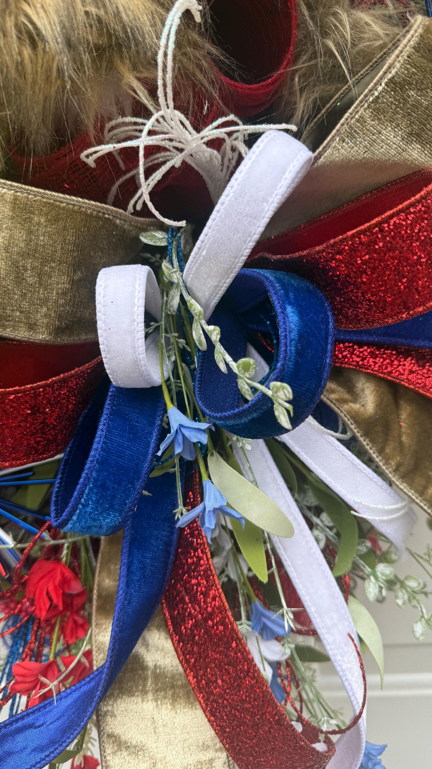 Patriotic Eagle Wreath: 4th of July Red, White, and Blue Decor