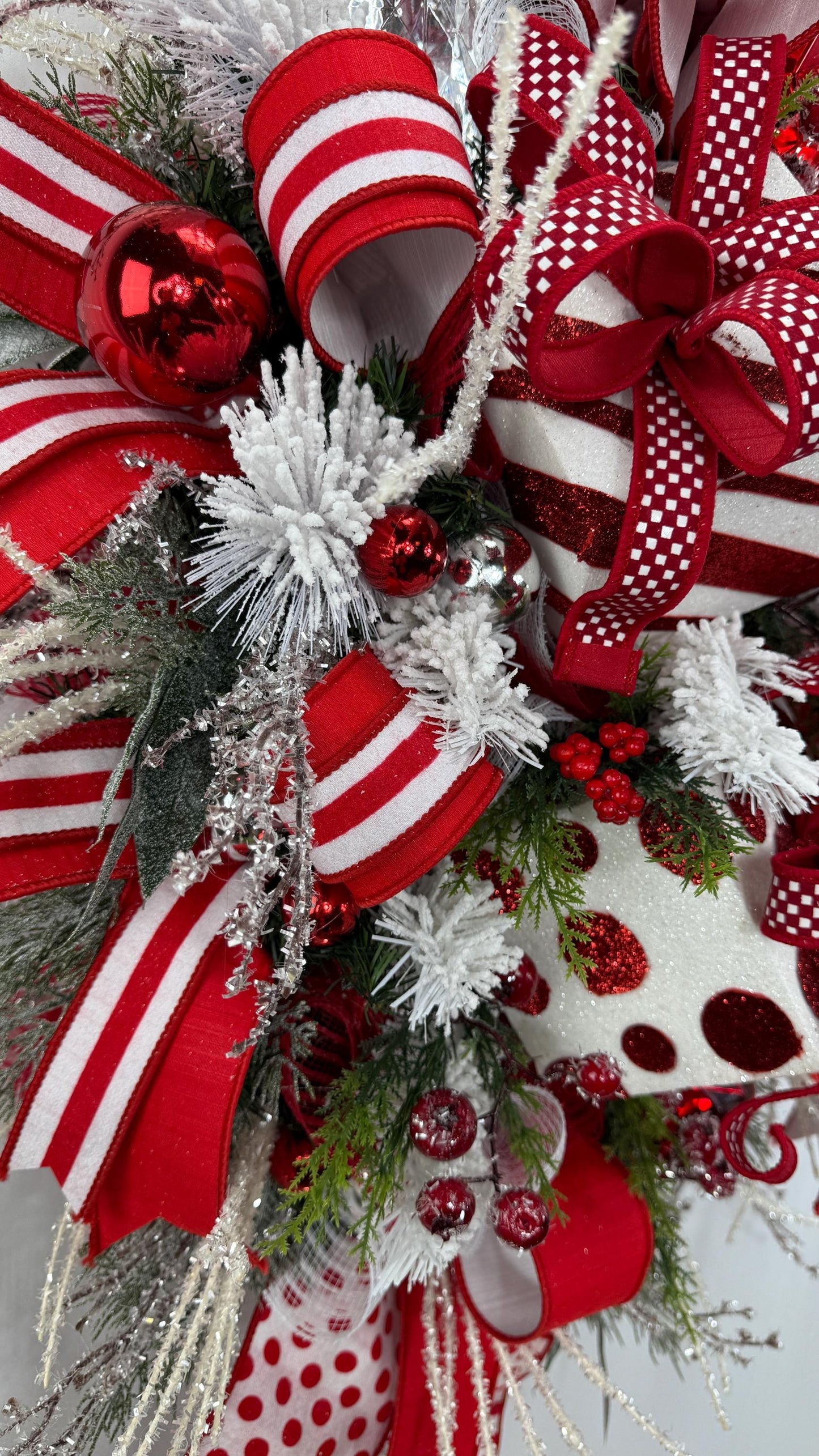 Red and White Christmas Wreath with Polka Dots, Gift Boxes, and Luxe Ribbon, Over the top Christmas Wreath, Winter Wreath, Jewel Wreath