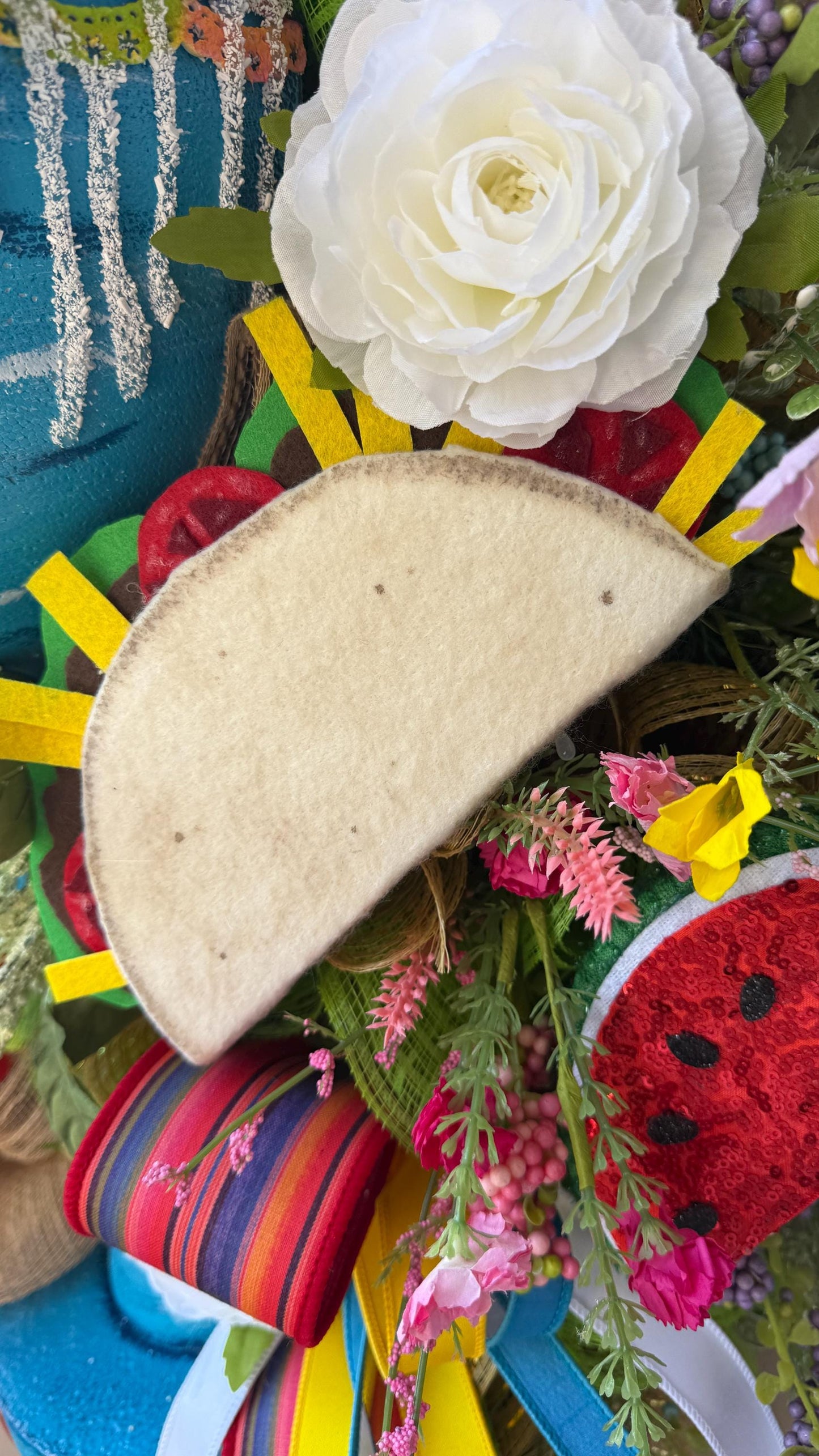 Margarita Fiesta Wreath: Luxury Cinco de Mayo Restaurant Decor