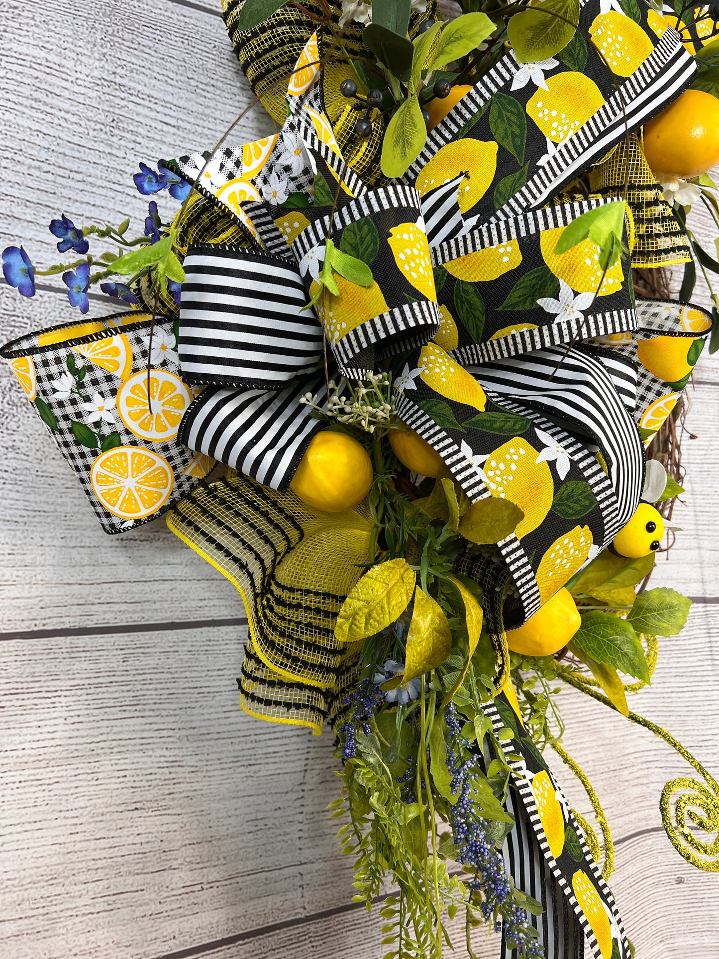 Black and Yellow Bee Wreath with Lemon Accents, Front Door Decor, Black and Yellow Bow