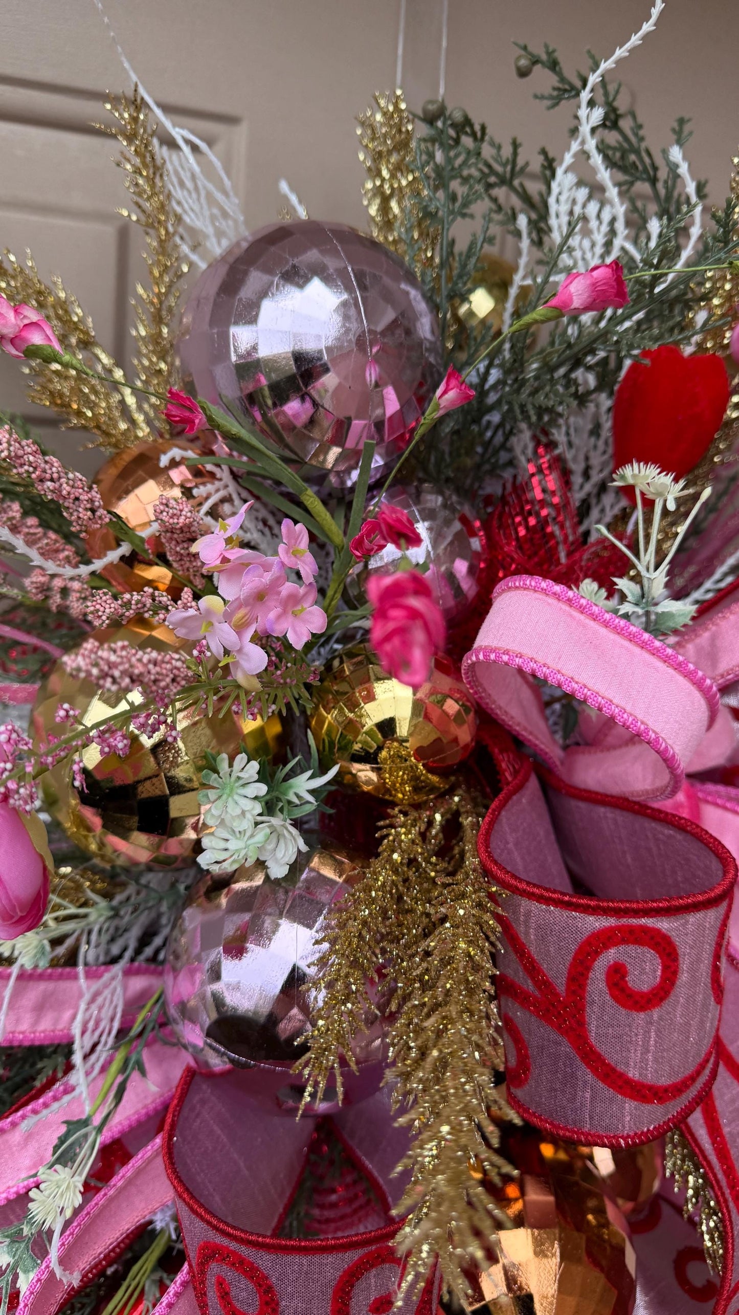 Jeweled Heart Valentine's Day Swag: Pink & Red Door Decor