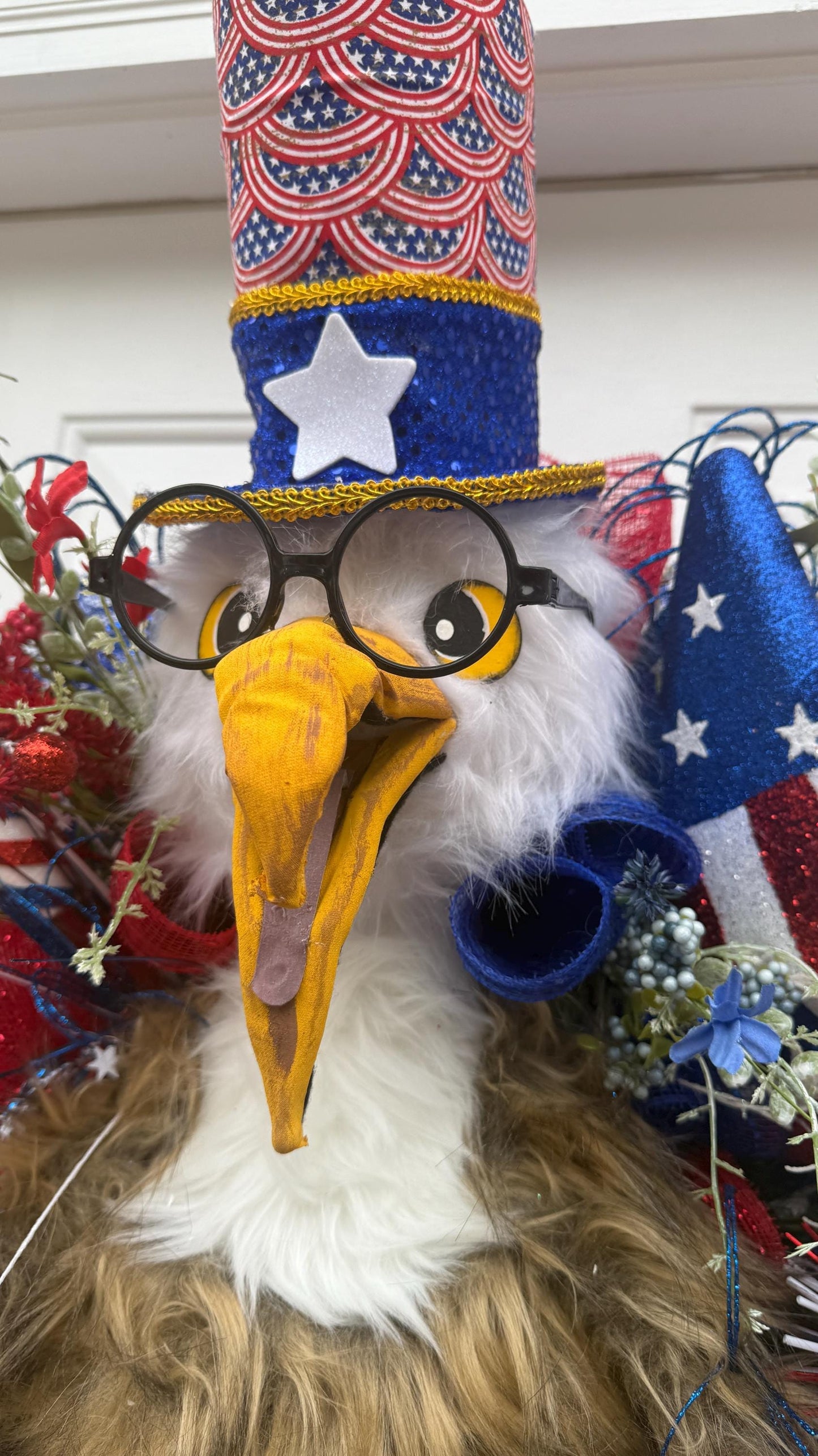 Patriotic Eagle Wreath: 4th of July Red, White, and Blue Decor