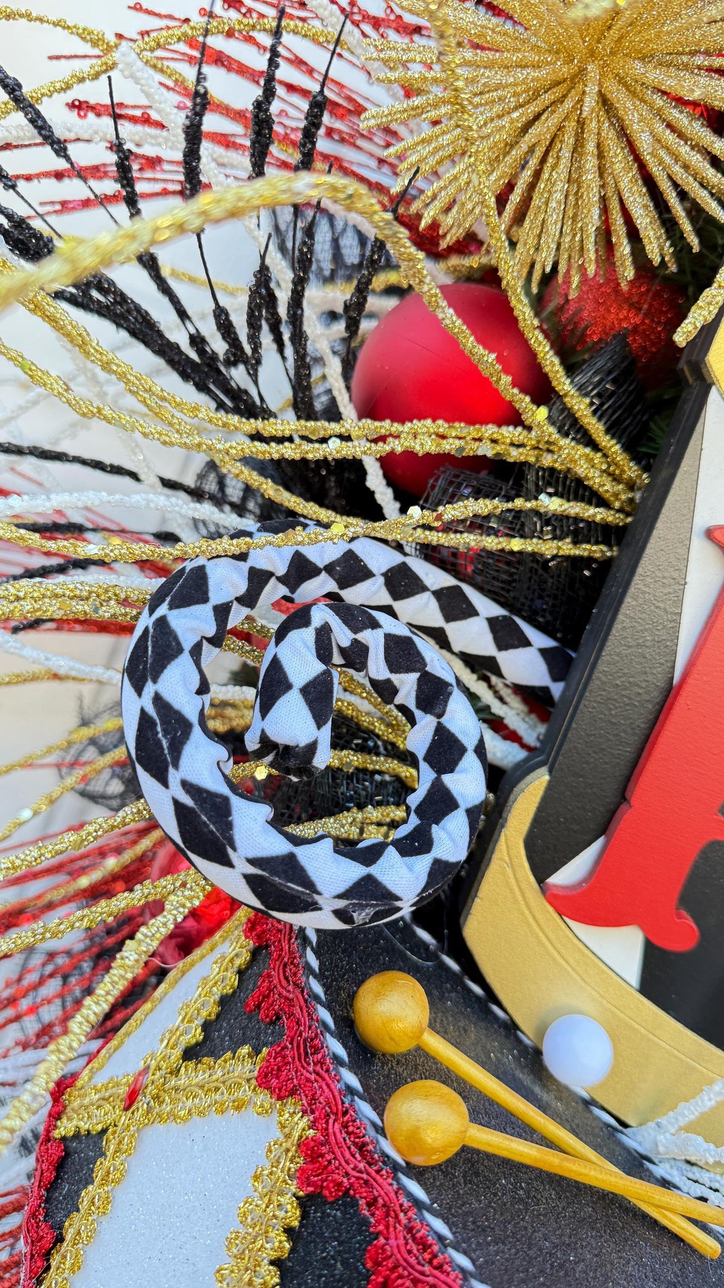 Little Drummer Boy Christmas Swag: Red, Black & Gold Holiday Decor
