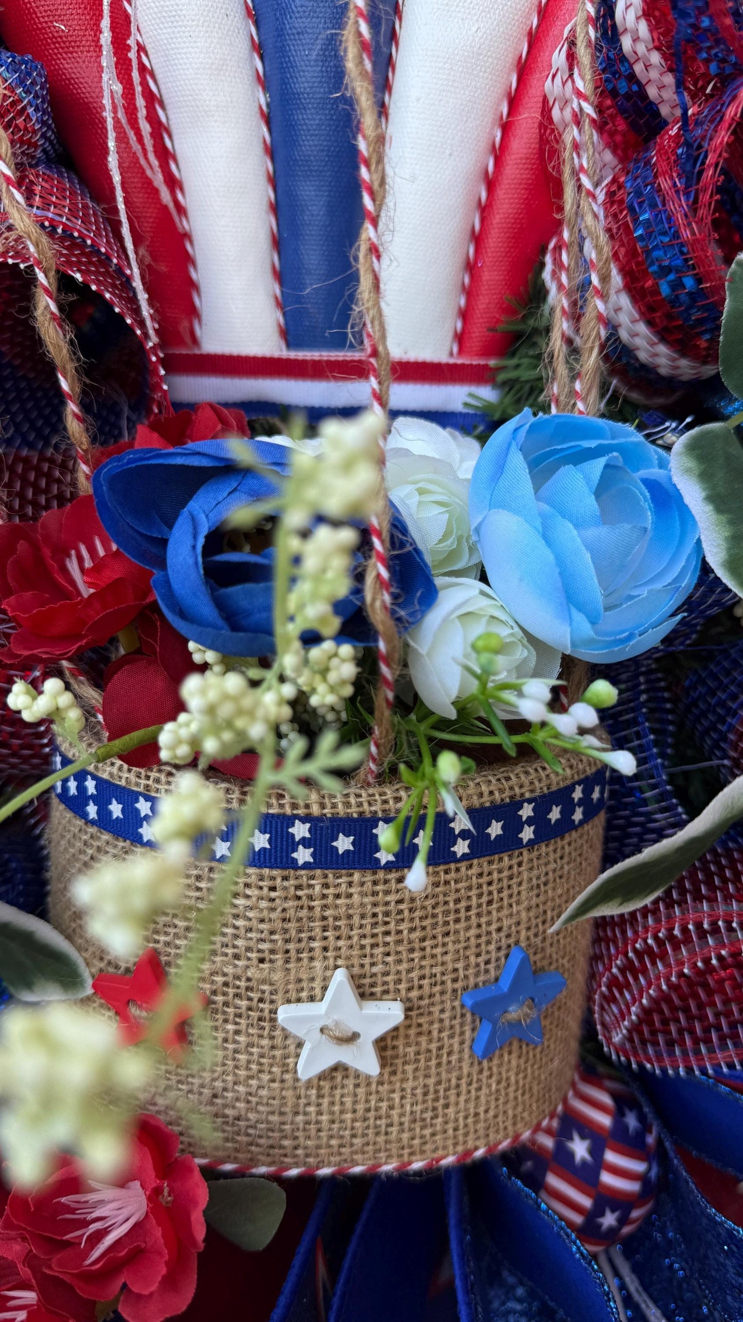 Patriotic Hot Air Balloon Wreath: 4th of July Americana Door Decor