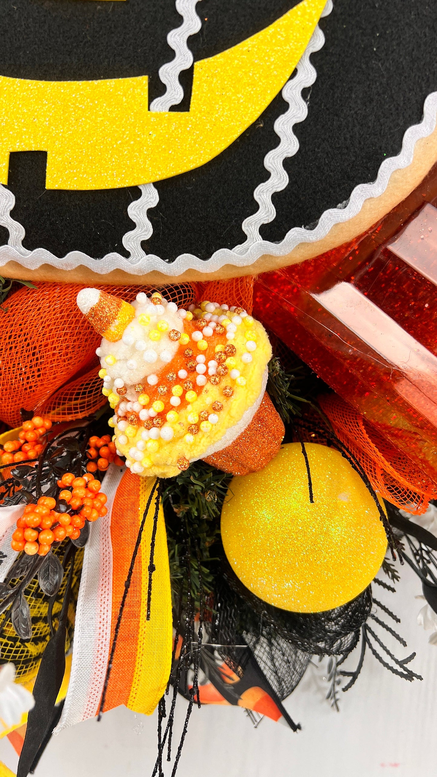 Halloween Pumpkin Wreath: Jack O' Lantern, Candy Corn Gem Accents