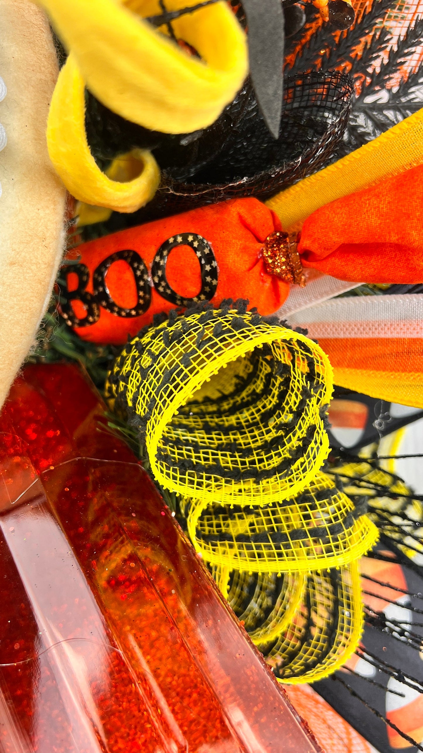 Halloween Pumpkin Wreath: Jack O' Lantern, Candy Corn Gem Accents