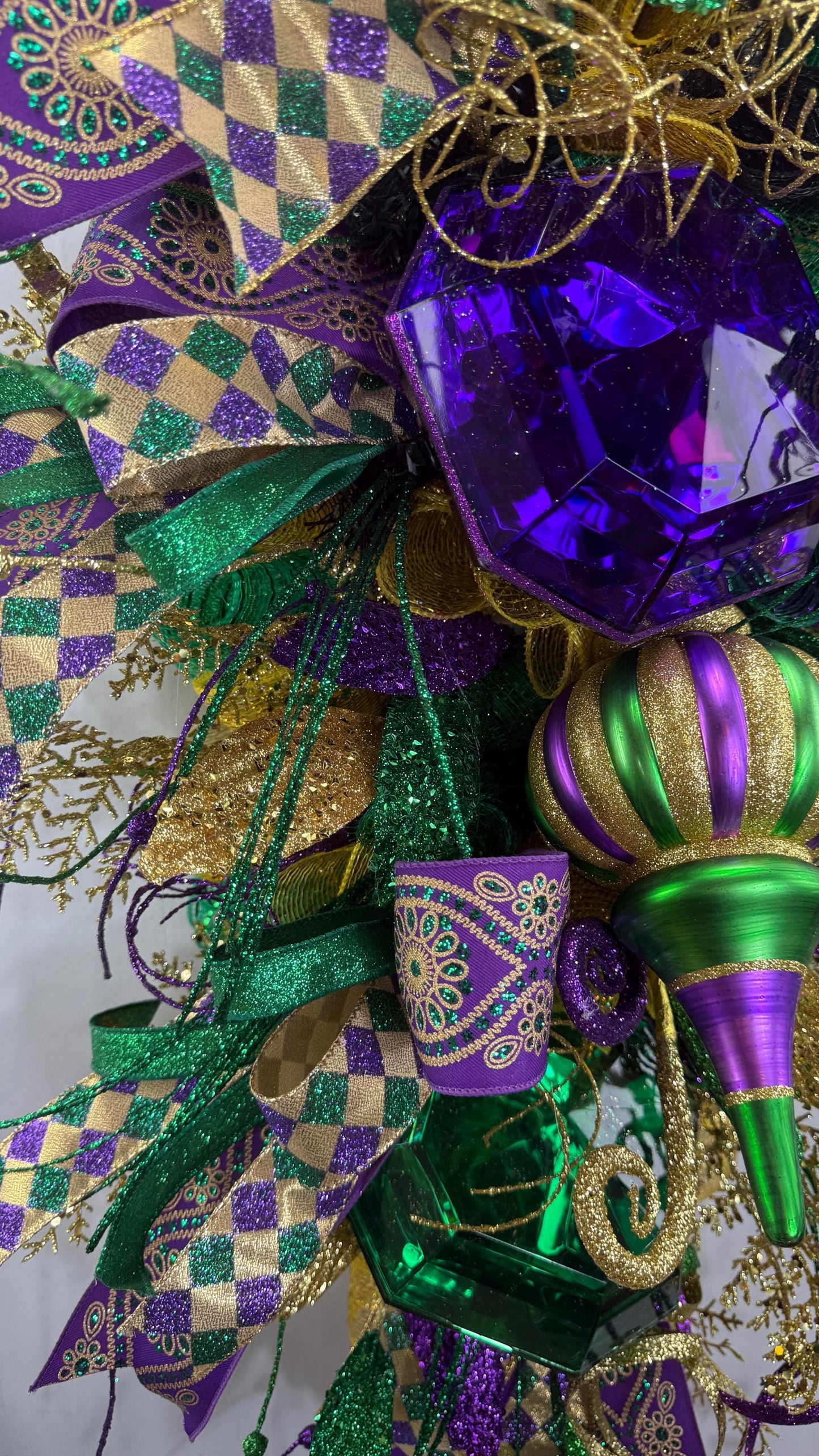 Mardi Gras Wreath Swag: Purple, Green, and Gold Fleur de Lis Decor