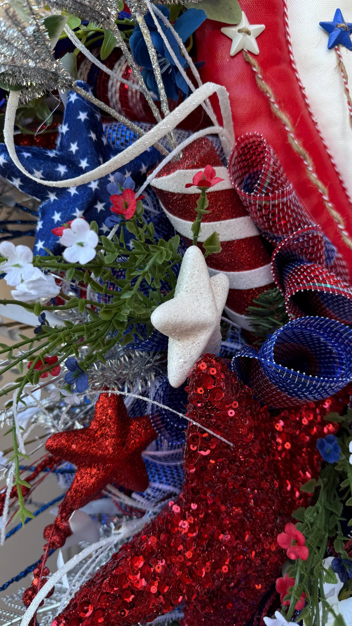 Patriotic Hot Air Balloon Wreath: 4th of July Americana Door Decor