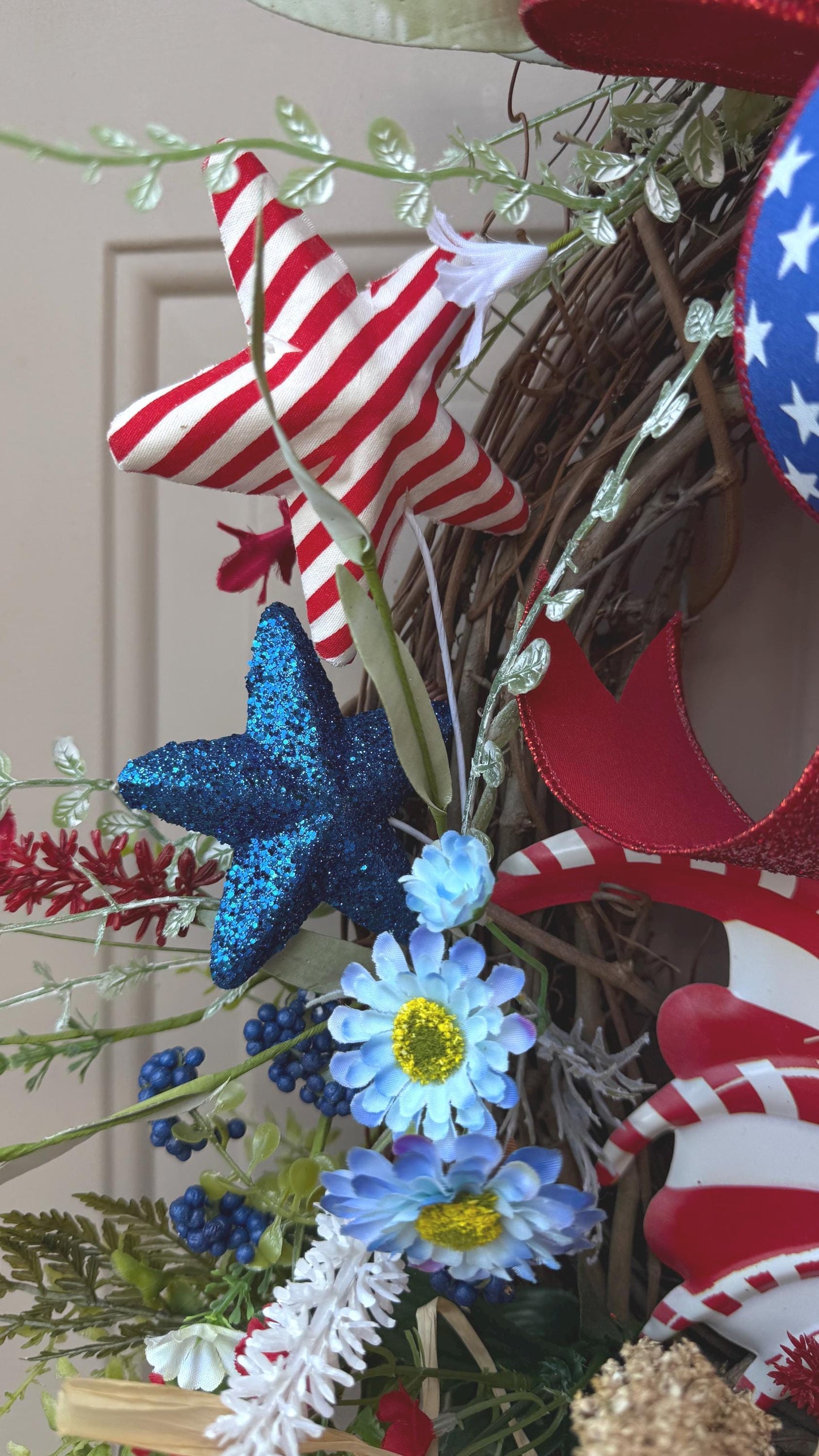 Patriotic Rooster Wreath: Americana Grapevine, 4th of July Decor