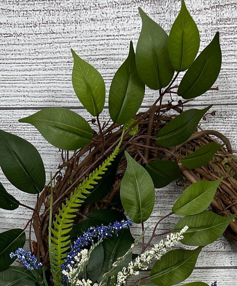 Patriotic red, white, blue wreath, Elegant Grapevine Wreath, Summer Patriotic Wreath, Patriotic Stars Wreath, July Fourth decor, USA decor