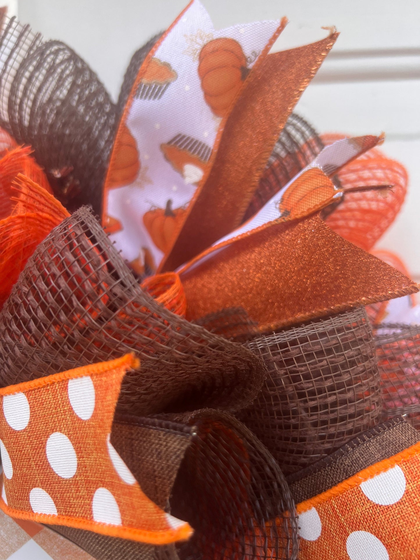 Pumpkin Spice Wreath: Fall Front Door Decor Simple Fall Display