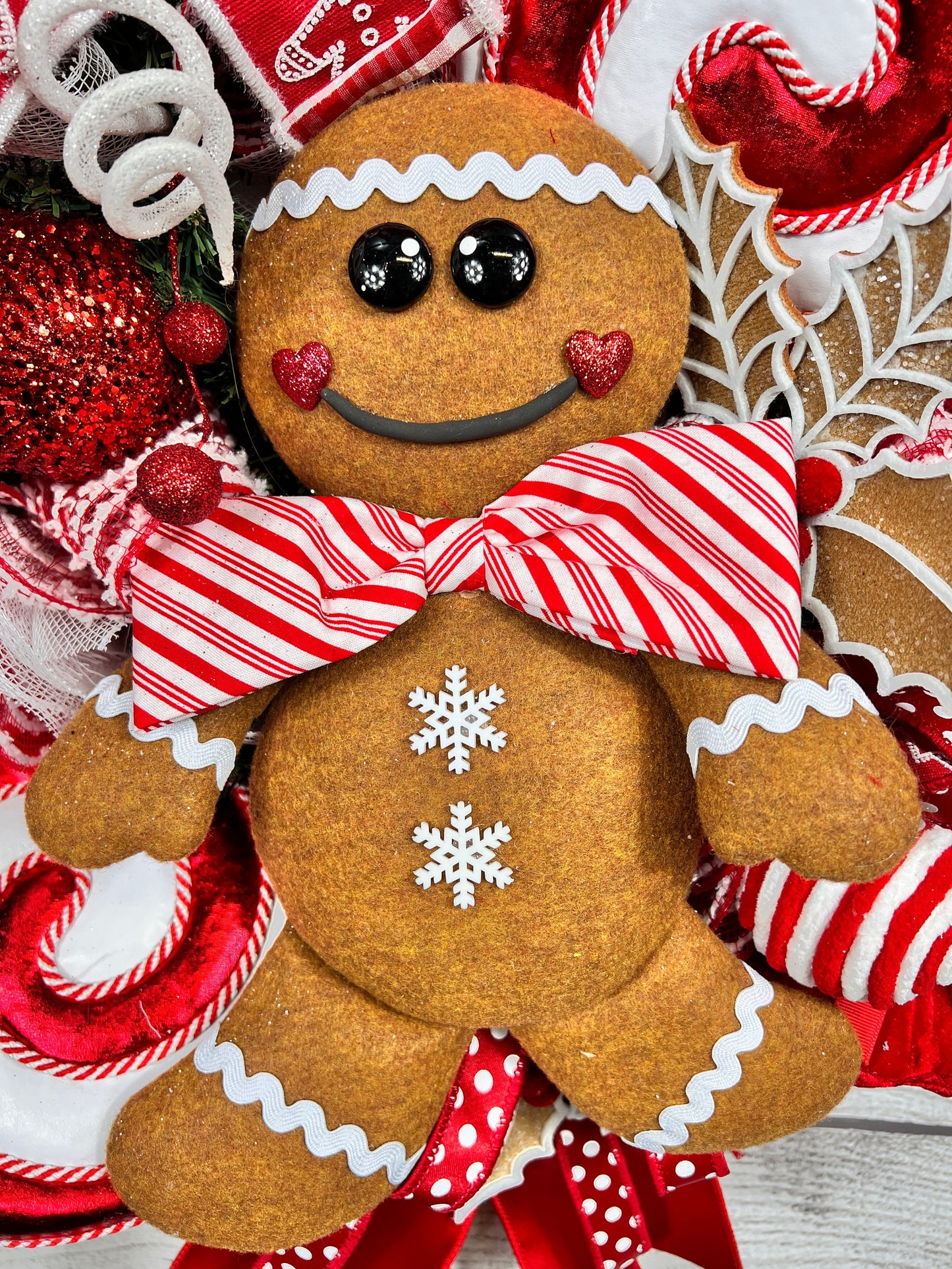 Large Gingerbread Man Christmas Wreath: Peppermint Holiday Door Decor
